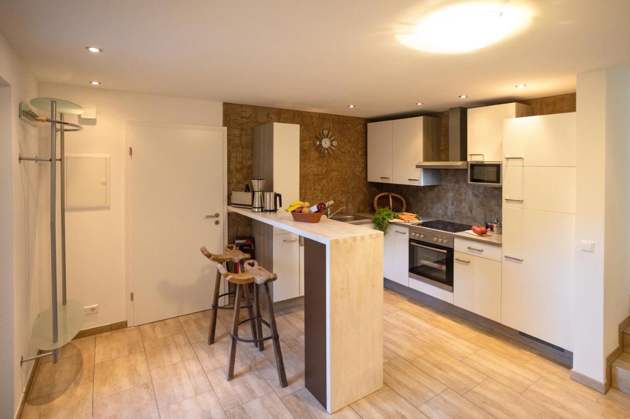 Ferienwohnung Burgblick Im Neuffener Tal Mit Sauna Und Wallbox Frickenhausen  Luaran gambar